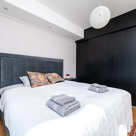 アパート 2br, Parking Included, Wi-fi, Next To Old Town