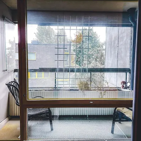 2br, Parking Included, Wi-fi, Next To Old Town Lägenhet *