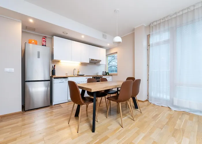 2br, Parking Included, Wi-fi, Next To Old Town アパート *