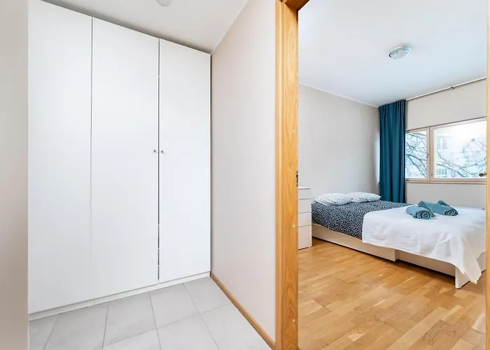 2br, Parking Included, Wi-fi, Next To Old Town アパート