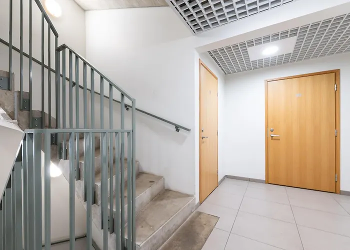 2br, Parking Included, Wi-fi, Next To Old Town アパート