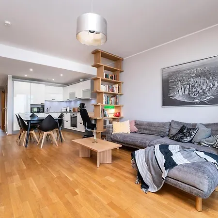 2br, Parking Included, Wi-fi, Next To Old Town * 탈린