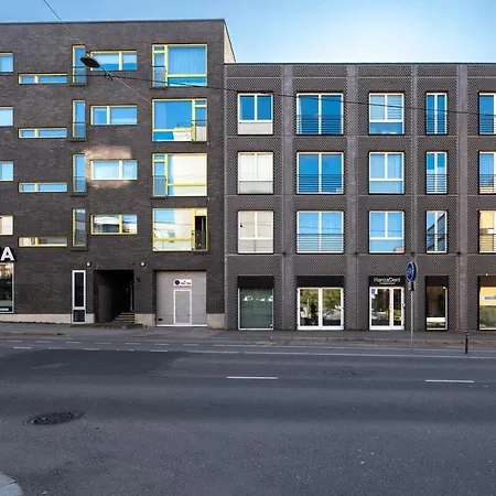 2br, Parking Included, Wi-fi, Next To Old Town 아파트 *