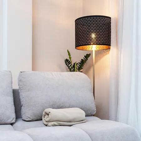 2br, Parking Included, Wi-fi, Next To Old Town